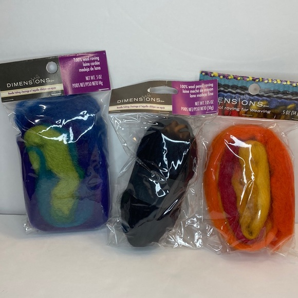 Dimensions FeltWorks Needle Felting 100% Wool Roving Crafts Black Blue Orange - Picture 1 of 13